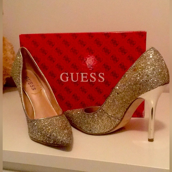 Guess Silver Sequence Heels - Picture 10 of 11